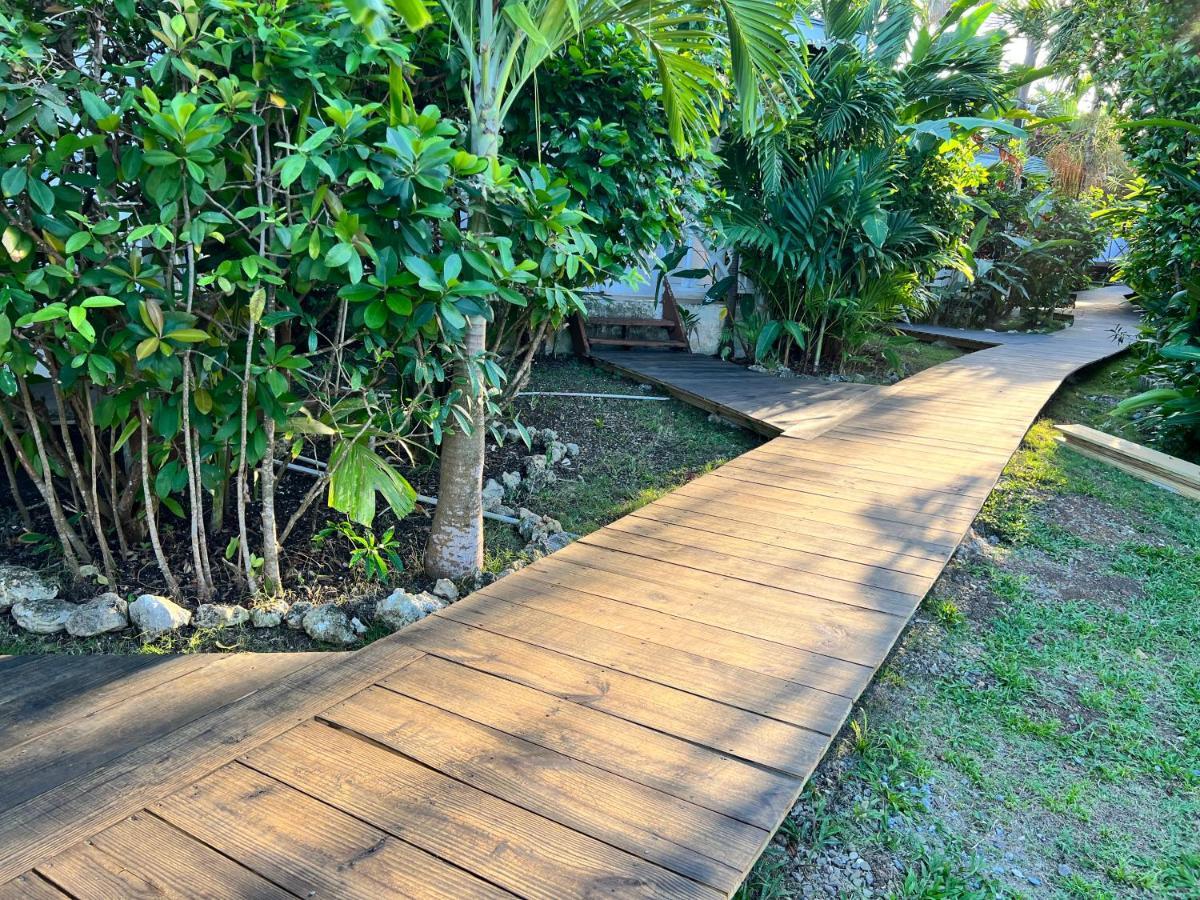 Jamaica Colors Hotel And Eco-Retreat Порт-Антонио Экстерьер фото